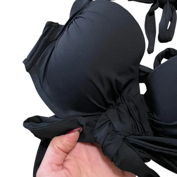 Victoria's Secret Women's Black Bikini Sets - Picture 6 of 8